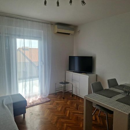 Apartment Marijanka Senj  Bagian luar foto